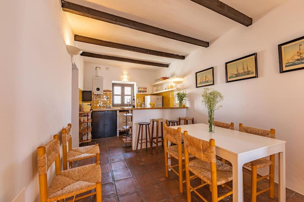 Апартаменты Casa Pepita - Old Town - Relax Terrace With Views Тарифа Экстерьер фото