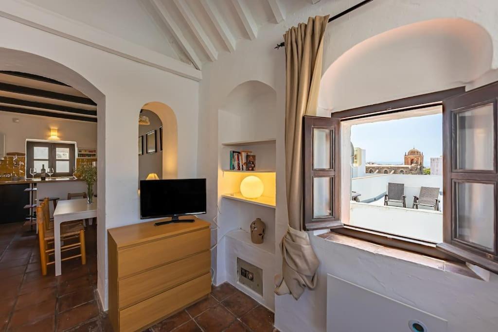 Апартаменты Casa Pepita - Old Town - Relax Terrace With Views Тарифа Экстерьер фото